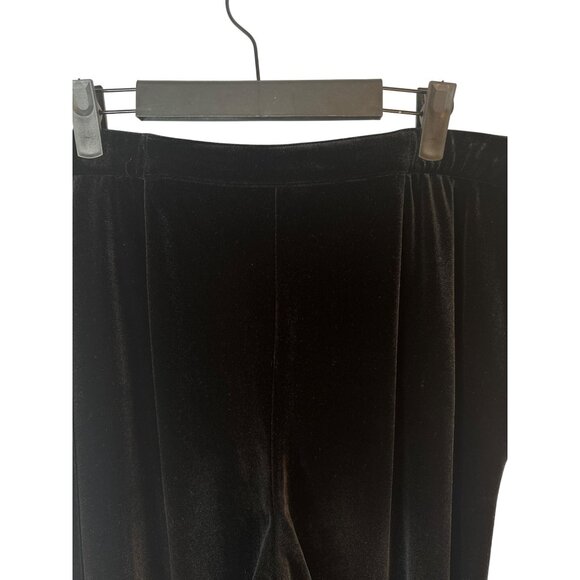 Chicos Black Size 16 Flowy Velvet Dressy Pants Short - Picture 14 of 15